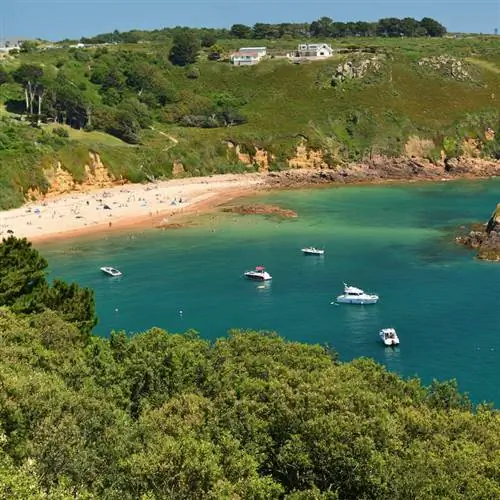 Портелет Бэй в Бейливике Джерси, Нормандские острова