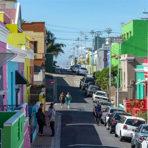 Ярко раскрашенные дома в Кейптауне, Южная Африка