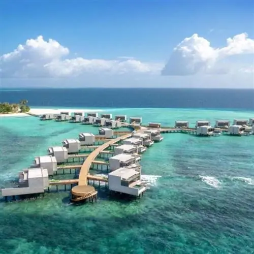 Алила Котайфару Мальдивы Вид с воздуха на бунгало над водой