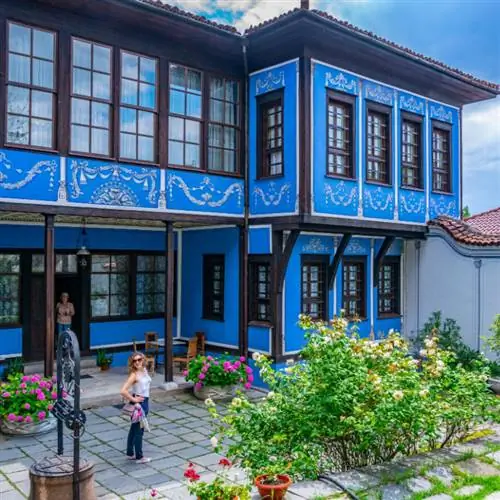 Историческая архитектура дома Хиндлиян в Пловдиве, старый город Болгарии