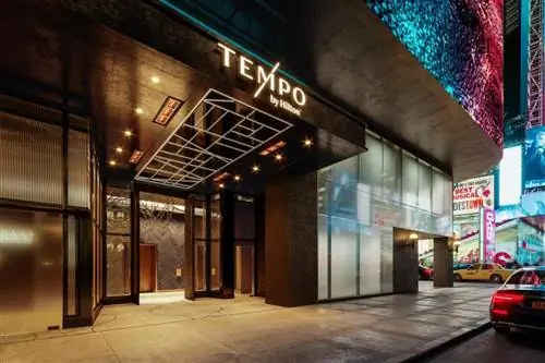 Этот новый стильный отель на Таймс-сквер откроется этим летом