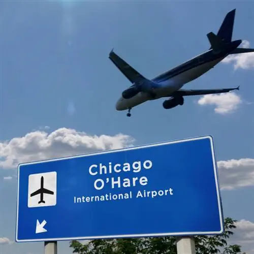 самолет в аэропорту О'Хара