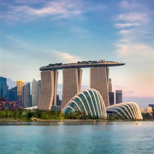 Marina Bay Sands в Сингапуре, вид со стороны воды, Сингапур, Юго-Восточная Азия