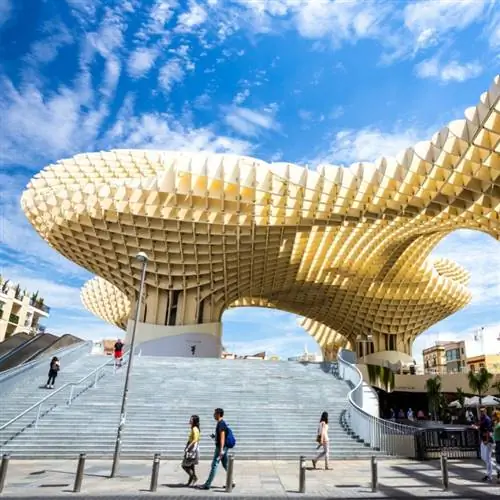 Деревянная конструкция навеса Metropol Parasol Севилья