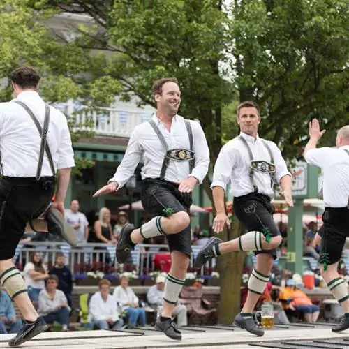 Октоберфест во Франкенмуте, штат Мичиган.