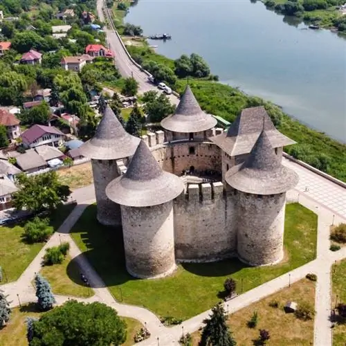 Вид с дрона на форт Сорока в Молдове