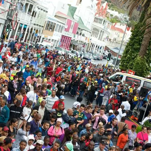 Толпа на фестивале в Кейптауне, Южная Африка.