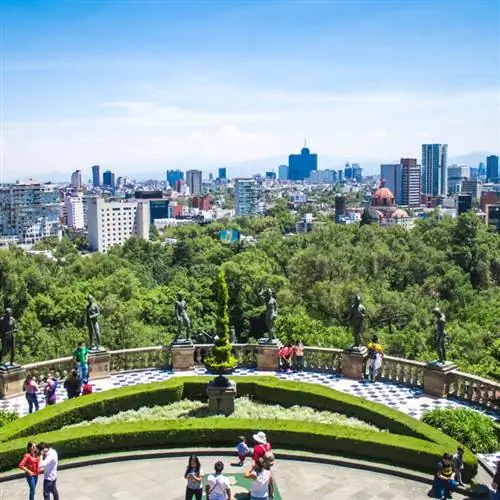 Горизонт Мехико из живописного парка
