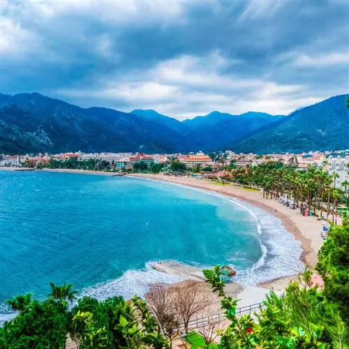 Вид с воздуха на пляж в Мармарисе, Турция, Западная Азия, Средиземное море