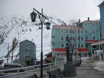 Чилийские Кордильера-де-Лос-Андес: медь, горы, руда, добыча