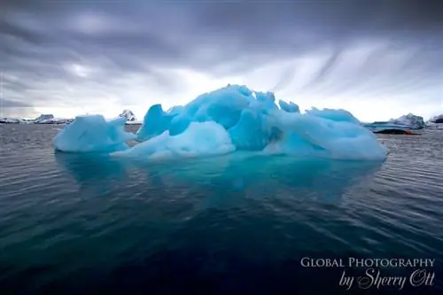 Айсберги Антарктиды & Легендарные истории, стоящие за ними