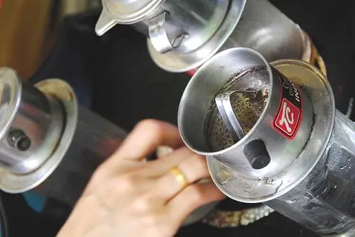 Наслаждайтесь чашечкой легендарного вьетнамского кофе