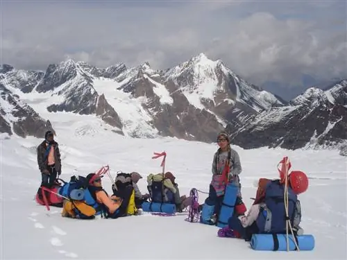 Треккинг на пик Мулкила высотой 6000 метров в Химачале