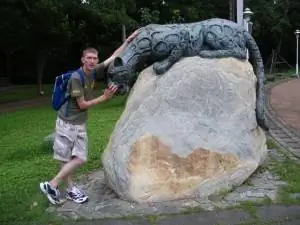 Леопарды в парке Цзяи, Тайвань