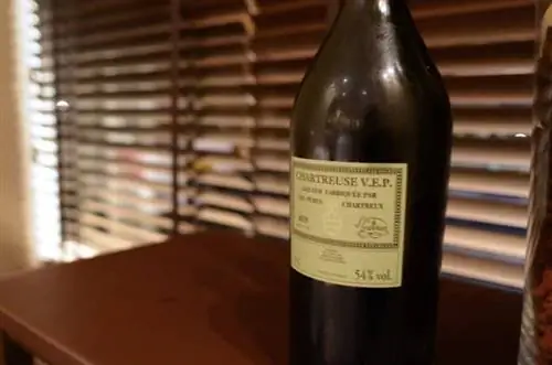 бутылка шартреза Лион: гастрономический рай