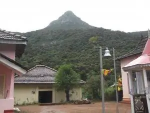 Шри Пада Пик Адамс Пешие прогулки по Шри-Ланке