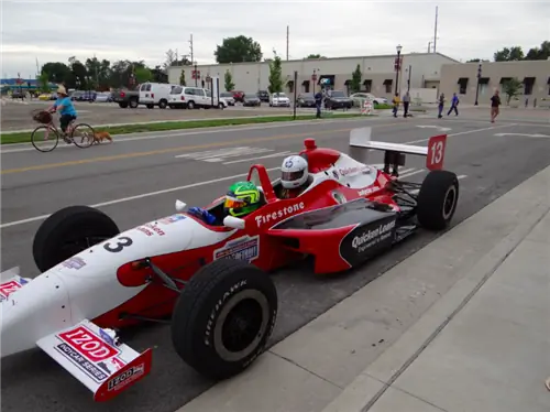 Интересные факты & Чем заняться на авантюрном Indy 500
