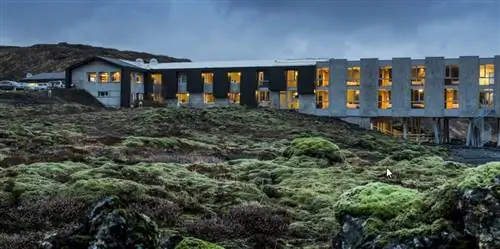 ION Luxury Adventure Hotel в сельской местности Исландии с видом на лавовые поля & Термальный пар