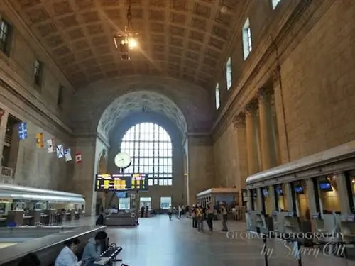 Канада По железной дороге через океанский маршрут