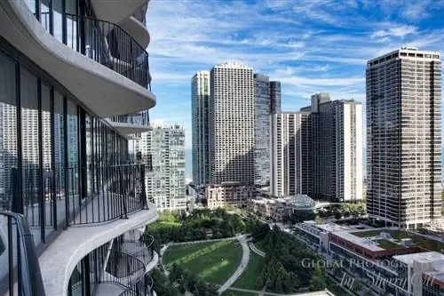 Аква балкон Чикаго