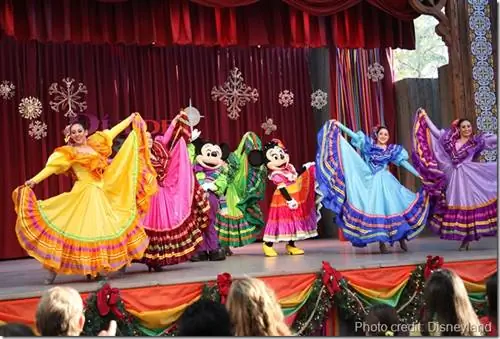 Disney’s Viva Navidad & Новые праздничные зимние сны