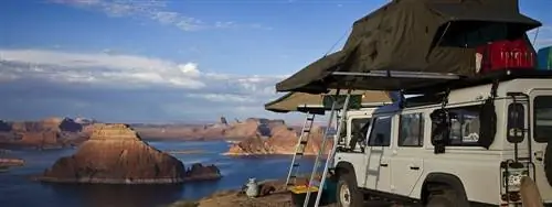Отправляйтесь в глэмпинг в пустыне на юго-западе США с Re:treat и Expedition Ops. Фото предоставлено Re:treat.