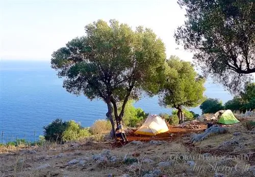 кемпинг Гелидония маяк ликийский путь