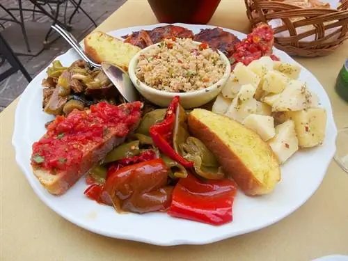 Аперитив с разнообразием. Фото предоставлено Эни Мендрик.