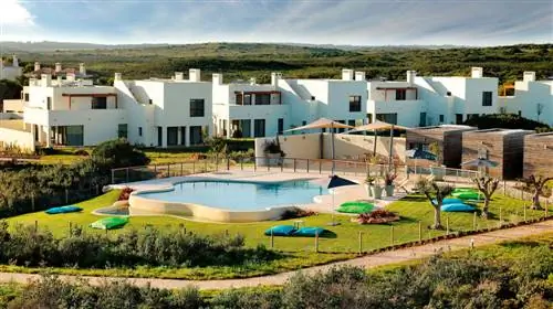 Серфинг встречает 5-звездочный отель Martinhal Beach Resort & для роскошного семейного отдыха