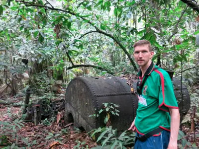 Заброшенный двигатель.