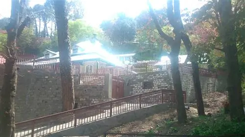 Одна из многих частных вилл города, принадлежавшая генерал-майору в отставке.