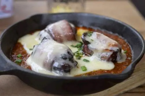 финики с начинкой из чоризо