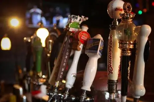 городская таверна Саратога