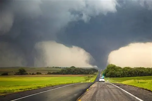 Маленькая деревня в Небраске Post Tornado