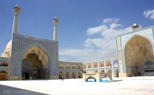 Пятничная мечеть в Исфахане