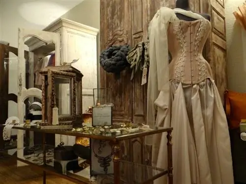 шопинг в Вест-Куин-Уэст