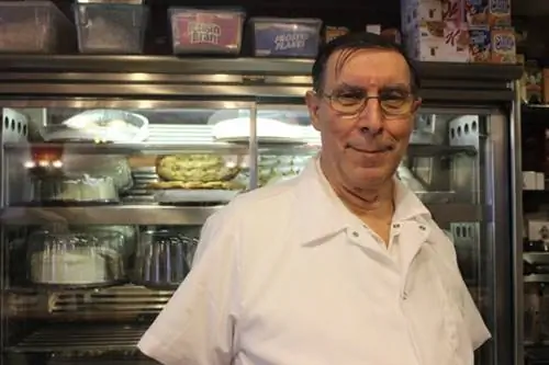 Блу Бэй в Ривердейле: Пожалуйста, расскажите о других настоящих посетителях Нью-Йорка?