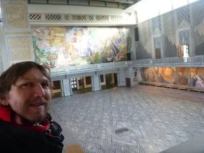 Ух ты! Интерьер мэрии Осло.