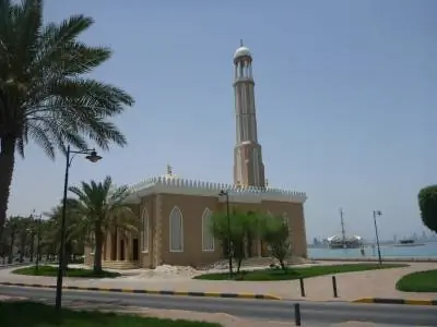 Мечеть возле отеля Ibis Salmiya, Кувейт.