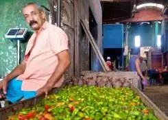 Bazurto Catagenaапертура: 2,2, авторы:, камера: SM-G900F, заголовок:, created_timestamp: 1417949231, авторские права:, фокусное_длина: 4,8, iso: 125, затвор_скорость: 0,03030303030303, название:, ориентация: 1}