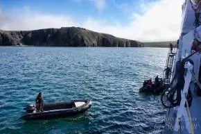 Expedition Cruise Зодиакапертура: 0, авторы:, камера:, подпись:, временная метка создания: 0, авторские права:, фокусная_длина: 0, ISO: 0, скорость затвора: 0, название:, ориентация: 0}