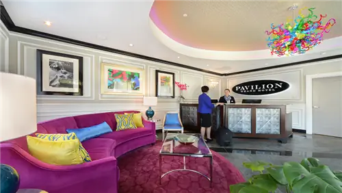 The Pavilion Grand Hotel, роскошный семейный отдых в центре Саратоги