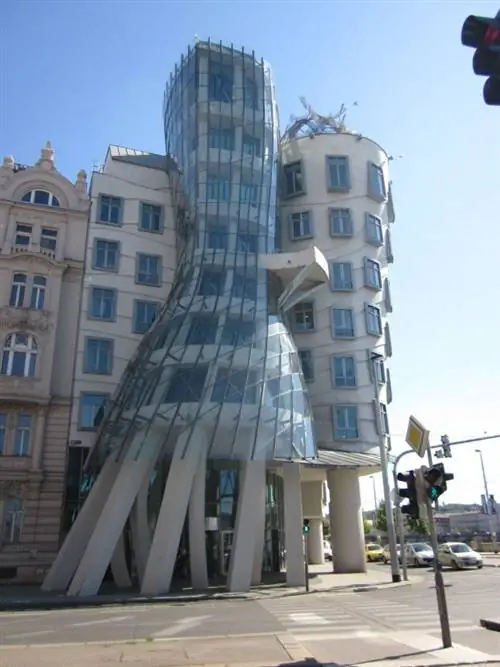 7 интересных занятий в Праге - https://travelsofadam.com/2017/02/cool-things-to-do-prague/