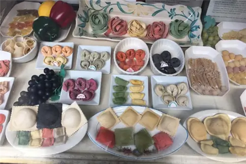 Поедая свой путь через Маленькую Италию & Китайский квартал