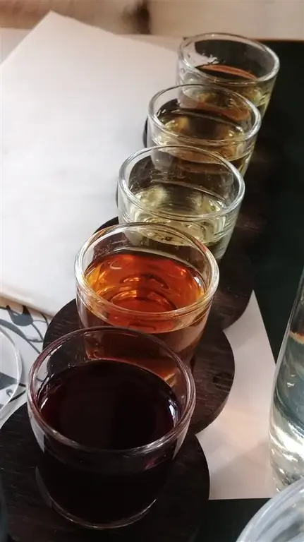 Schnaps by Erik - Ferry Cafeапертура: 1,8, авторы:, камера: LG-H873, подпись:, временная метка создания: 1576152327, авторские права:, фокусная_длина: 4,03, iso: 350, скорость затвора: 0,041666666666667, название:, ориентация: 1}