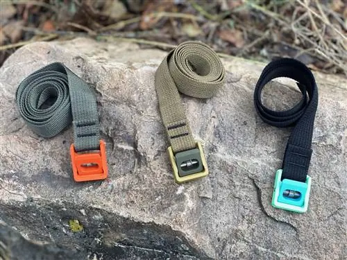 Испытано в полевых условиях:: Аккуратное производство кулачковых пряжек и ремней