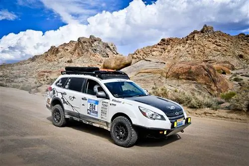 Характерный автомобиль:: Subaru Outback Кэри Лэндо