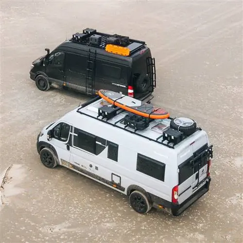 Компания Front Runner выпускает легко адаптируемый багажник на крышу Slimpro Van