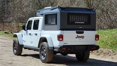 Популярный кемпер с навесом для грузовика :: Roverking