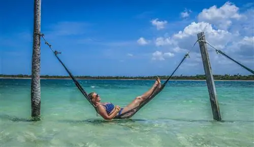 Как мотивировать свою вторую половинку путешествовать по суше